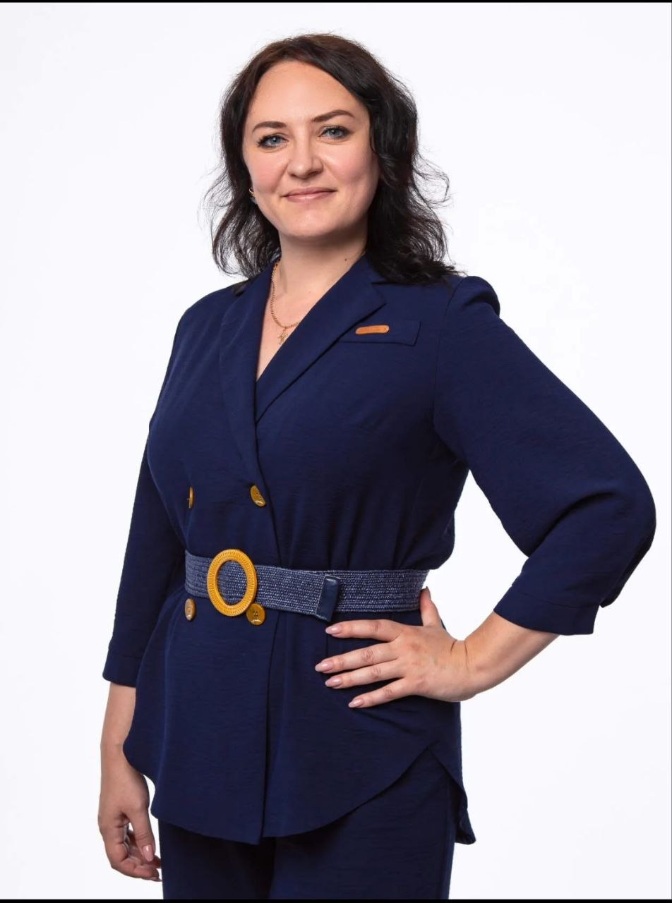Елена Антонова